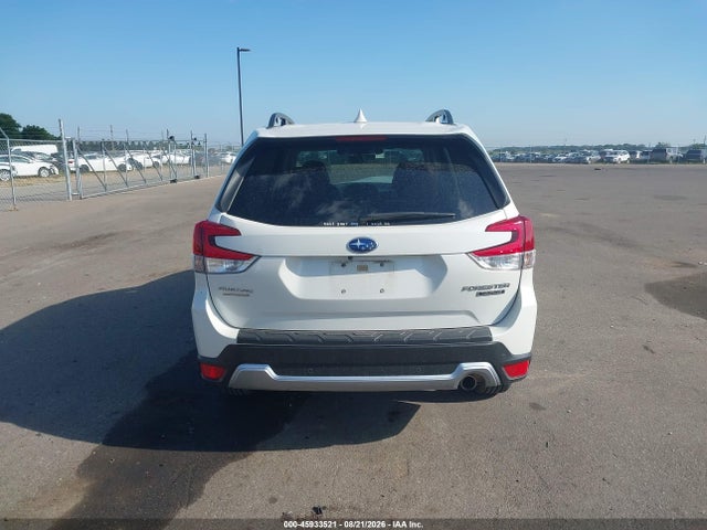 2021 Subaru Forester Touring მანქანა იყიდება აუქციონზე, vin: JF2SKAXC2MH416133, აუქციონის ნომერი: 45933521