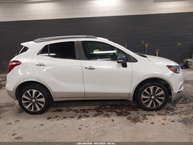 45933529 :رقم المزاد ، KL4CJGSB1JB569263 vin ، 2018 Buick Encore Essence مزاد بيع