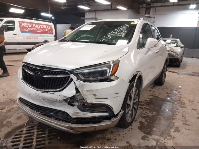 45933529 :رقم المزاد ، KL4CJGSB1JB569263 vin ، 2018 Buick Encore Essence مزاد بيع
