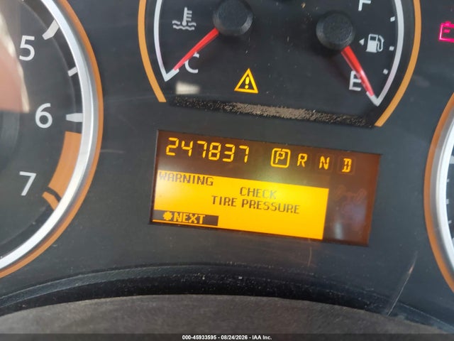 2014 Nissan Titan Sv მანქანა იყიდება აუქციონზე, vin: 1N6BA0EC0EN506833, აუქციონის ნომერი: 45933595
