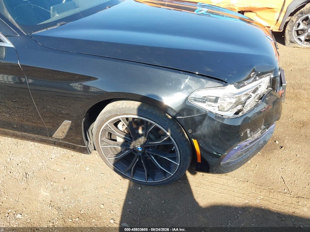 WBAJA7C50JG908603 BMW 530i Xdrive