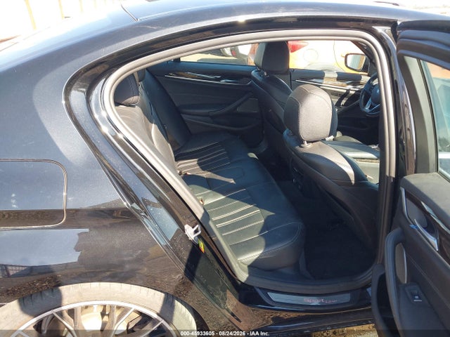 WBAJA7C50JG908603 BMW 530i Xdrive