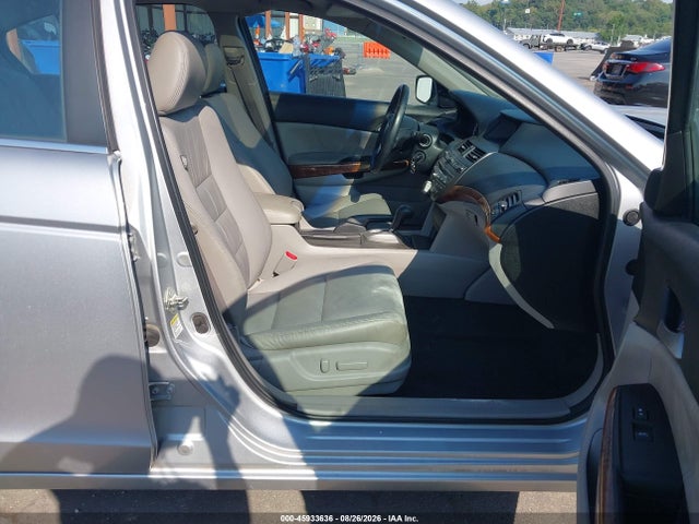 45933636 :رقم المزاد ، 1HGCP3F81CA034388 vin ، 2012 Honda Accord 3.5 Ex-l مزاد بيع