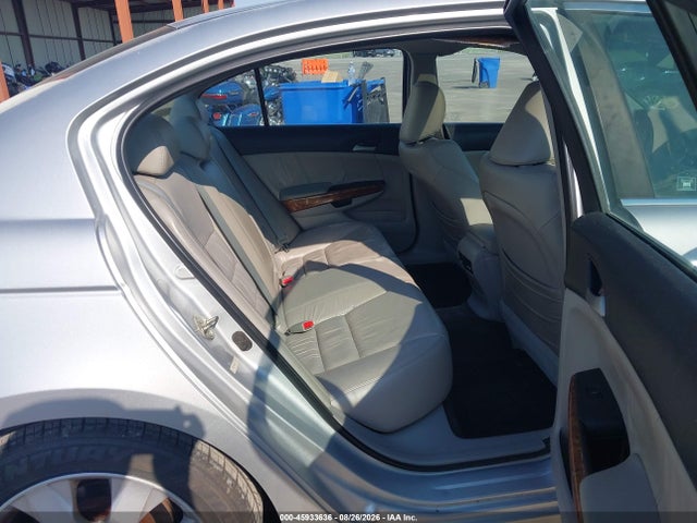 45933636 :رقم المزاد ، 1HGCP3F81CA034388 vin ، 2012 Honda Accord 3.5 Ex-l مزاد بيع