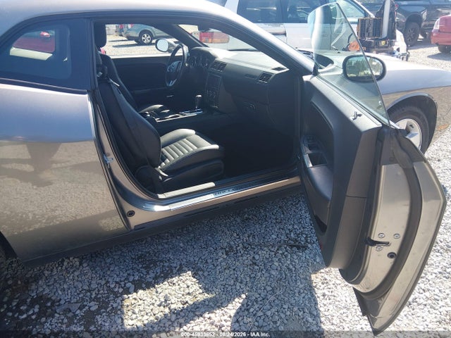 45933652 :رقم المزاد ، 2B3CJ5DT6BH578454 vin ، 2011 Dodge Challenger R/t مزاد بيع