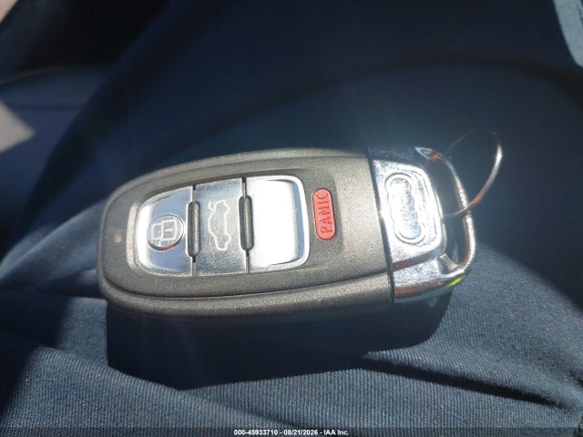 Продажа на аукционе авто 2013 Audi A4 2.0t Premium, vin: WAUBFAFL5DN009877, номер лота: 45933710