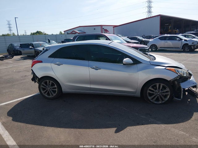 2016 Hyundai Elantra Gt მანქანა იყიდება აუქციონზე, vin: KMHD35LH3GU289686, აუქციონის ნომერი: 45933718