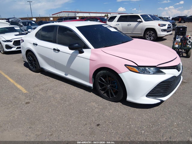 45933781 :رقم المزاد ، 4T1B11HK7KU239182 vin ، 2019 Toyota Camry Le مزاد بيع