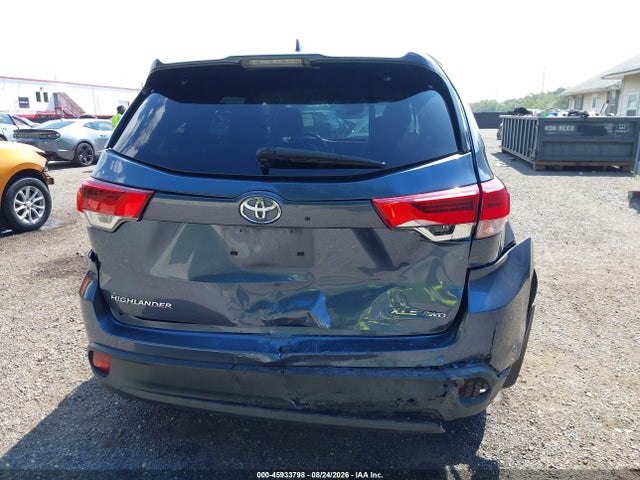45933798 :رقم المزاد ، 5TDJZRFH1KS971715 vin ، 2019 Toyota Highlander Xle مزاد بيع