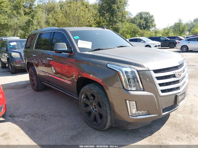 45933805 :رقم المزاد ، 1GYS4NKJ1FR639115 vin ، 2015 Cadillac Escalade Premium مزاد بيع