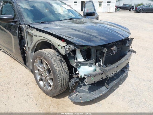 Продажа на аукционе авто 2017 Dodge Charger Sxt Awd, vin: 2C3CDXJG7HH587962, номер лота: 45933820