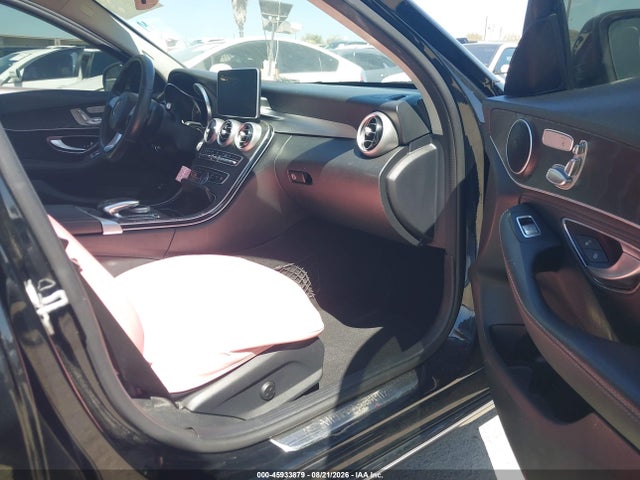 Продажа на аукционе авто 2016 Mercedes-benz C 300, vin: 55SWF4JB7GU112949, номер лота: 45933879