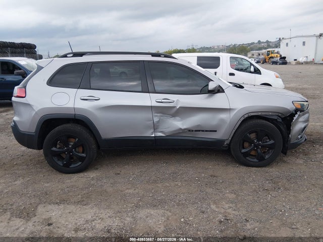 1C4PJMLB5KD417349 Jeep Cherokee Altitude 4x4