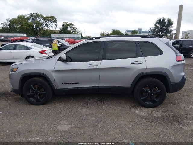 1C4PJMLB5KD417349 Jeep Cherokee Altitude 4x4