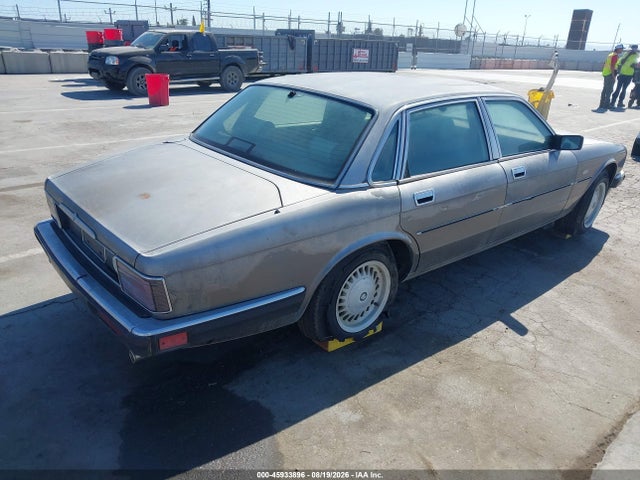 Продаж на аукціоні авто 1991 Jaguar Xj6 Sovereign, vin: SAJHY1741MC640346, номер лоту: 45933896