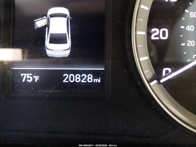 45933917 :رقم المزاد ، 5NPE24AA4JH692086 vin ، 2018 Hyundai Sonata Eco مزاد بيع