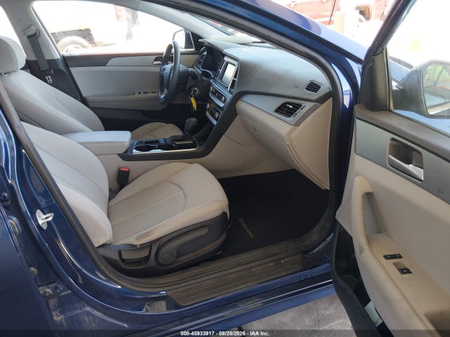 45933917 :رقم المزاد ، 5NPE24AA4JH692086 vin ، 2018 Hyundai Sonata Eco مزاد بيع