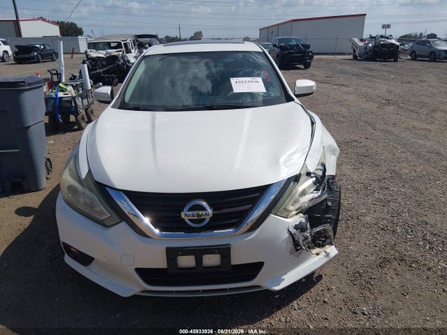2016 Nissan Altima 2.5 Sl მანქანა იყიდება აუქციონზე, vin: 1N4AL3AP5GC168756, აუქციონის ნომერი: 45933936