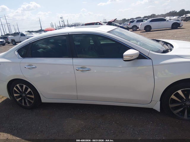 2016 Nissan Altima 2.5 Sl მანქანა იყიდება აუქციონზე, vin: 1N4AL3AP5GC168756, აუქციონის ნომერი: 45933936