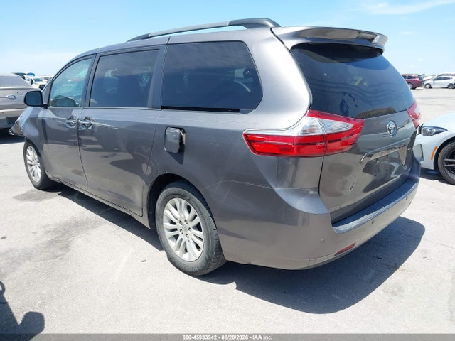 45933942 :رقم المزاد ، 5TDYK3DC6FS644837 vin ، 2015 Toyota Sienna Xle 8 Passenger مزاد بيع