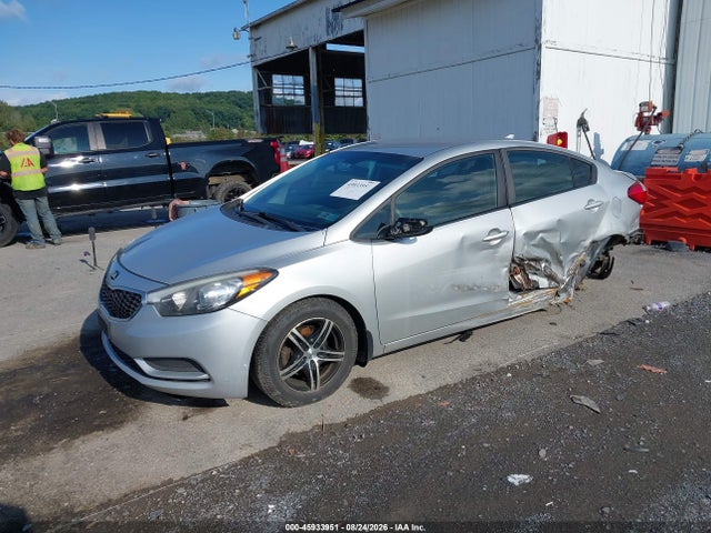 Aukcja sprzedaży 2016 Kia Forte Lx, vin: KNAFK4A66G5614415, numer aukcji: 45933951