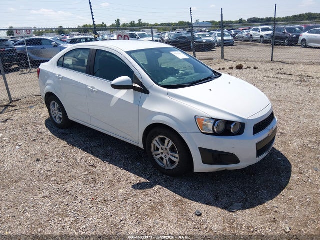 45933971 :رقم المزاد ، 1G1JC5SH8G4172459 vin ، 2016 Chevrolet Sonic Lt Auto مزاد بيع