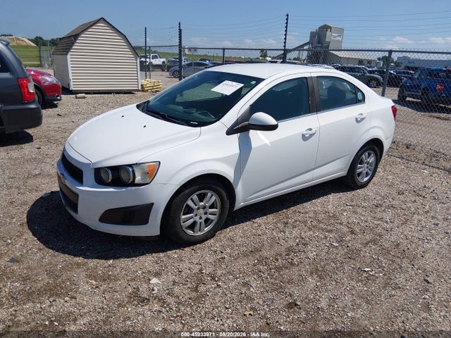 45933971 :رقم المزاد ، 1G1JC5SH8G4172459 vin ، 2016 Chevrolet Sonic Lt Auto مزاد بيع