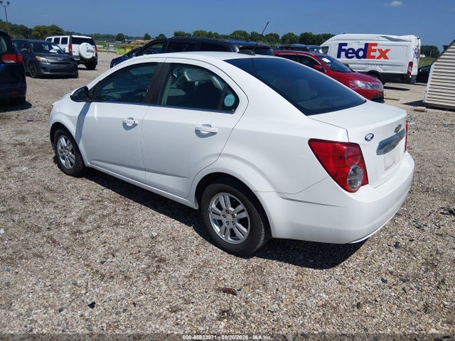 45933971 :رقم المزاد ، 1G1JC5SH8G4172459 vin ، 2016 Chevrolet Sonic Lt Auto مزاد بيع