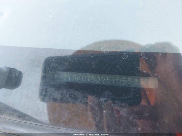 Toyota Prius C Three 2014 JTDKDTB32E1565339 Image 9