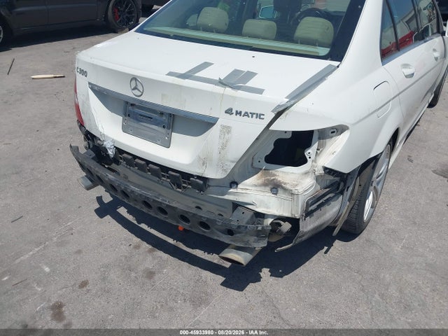 Продажа на аукционе авто 2012 Mercedes-benz C 300 Sport 4matic, vin: WDDGF8BB2CF861083, номер лота: 45933980