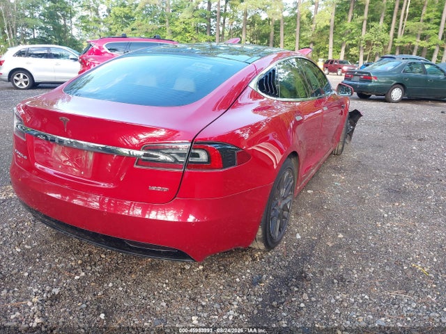 Продажа на аукционе авто 2019 Tesla Model S 100d/75d/long Range/standard Range, vin: 5YJSA1E21KF302486, номер лота: 45933993