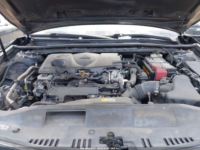 2018 Toyota Camry Le მანქანა იყიდება აუქციონზე, vin: 4T1B11HK7JU136097, აუქციონის ნომერი: 45934010