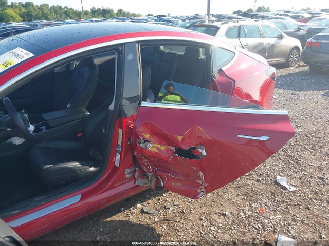 Продаж на аукціоні авто 2019 Tesla Model 3 Long Range/mid Range/standard Range/standard Range Plus, vin: 5YJ3E1EA0KF402174, номер лоту: 45934033