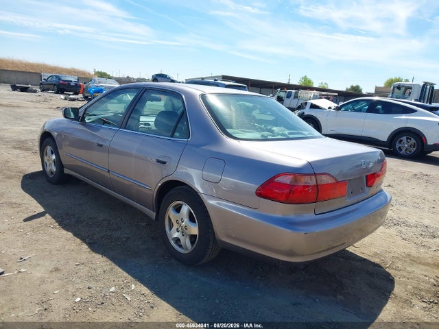 Aukcja sprzedaży 2000 Honda Accord 3.0 Ex, vin: 1HGCG1656YA037899, numer aukcji: 45934041