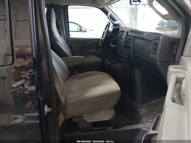 Chevrolet Express 2500 Ls 2017 1GNWGEFGXH1100367 Image 5
