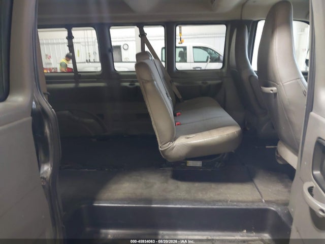 Chevrolet Express 2500 Ls 2017 1GNWGEFGXH1100367 Image 8