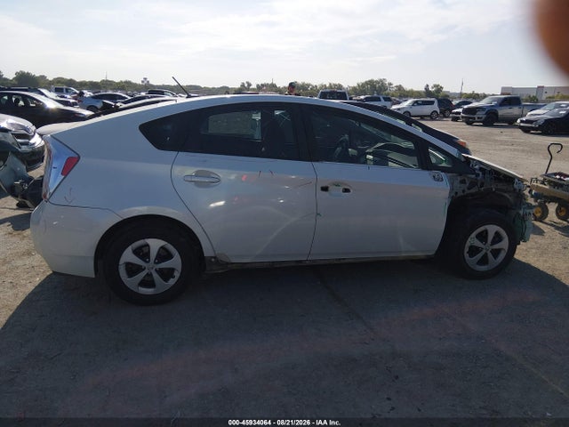 45934064 :رقم المزاد ، JTDKN3DU1F1983525 vin ، 2015 Toyota Prius Three مزاد بيع