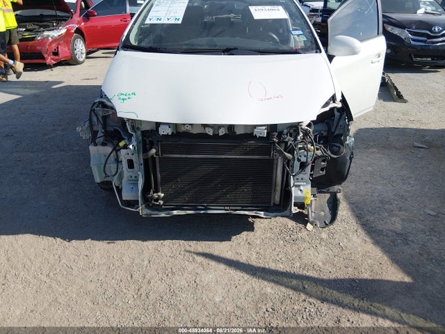45934064 :رقم المزاد ، JTDKN3DU1F1983525 vin ، 2015 Toyota Prius Three مزاد بيع