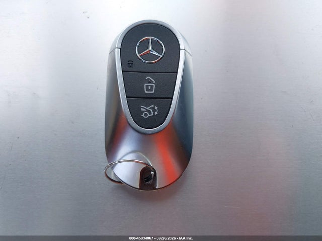 2026 Mercedes-benz Glc 300 მანქანა იყიდება აუქციონზე, vin: W1NKM4GB0TF496343, აუქციონის ნომერი: 45934067