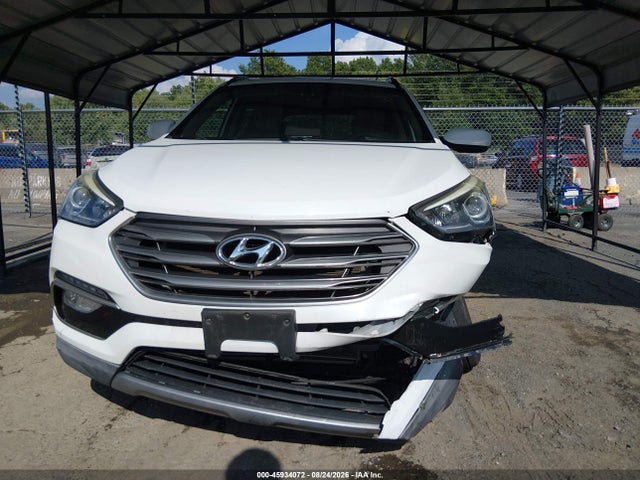 Продажа на аукционе авто 2017 Hyundai Santa Fe Sport 2.4l, vin: 5NMZUDLB7HH038496, номер лота: 45934072