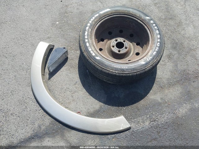 2010 Ford Explorer Eddie Bauer მანქანა იყიდება აუქციონზე, vin: 1FMEU6EE2AUA17647, აუქციონის ნომერი: 45934099