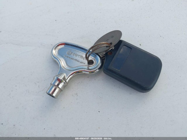 Продажа на аукционе авто 2015 Smart 850 Trailer, vin: 1R9BR0911FJ482079, номер лота: 45934157