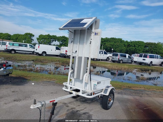 Продажа на аукционе авто 2015 Smart 850 Trailer, vin: 1R9BR0911FJ482079, номер лота: 45934157