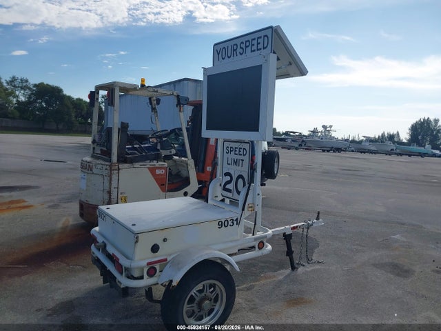 Продажа на аукционе авто 2015 Smart 850 Trailer, vin: 1R9BR0911FJ482079, номер лота: 45934157