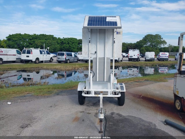 Продажа на аукционе авто 2015 Smart 850 Trailer, vin: 1R9BR0911FJ482079, номер лота: 45934157
