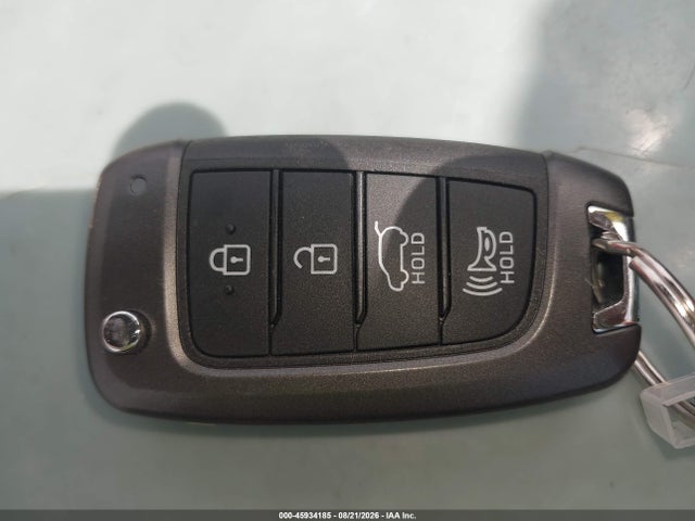 45934185 :رقم المزاد ، KM8K12AA5KU299162 vin ، 2019 Hyundai Kona Se مزاد بيع