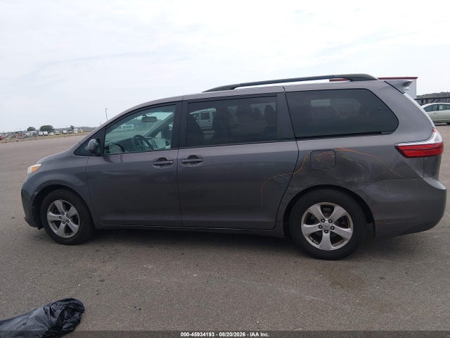 Aukcja sprzedaży 2016 Toyota Sienna Le 8 Passenger, vin: 5TDKK3DCXGS699203, numer aukcji: 45934193