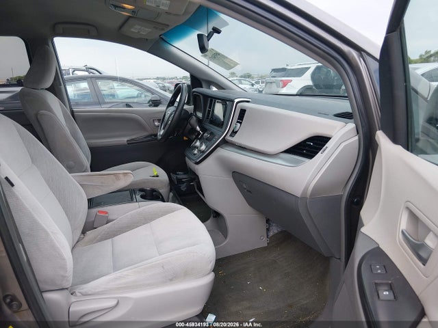 Aukcja sprzedaży 2016 Toyota Sienna Le 8 Passenger, vin: 5TDKK3DCXGS699203, numer aukcji: 45934193