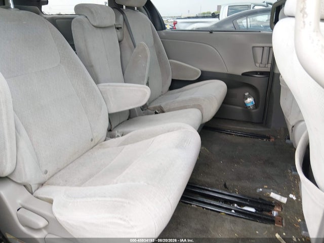Aukcja sprzedaży 2016 Toyota Sienna Le 8 Passenger, vin: 5TDKK3DCXGS699203, numer aukcji: 45934193