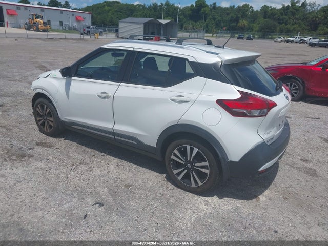 45934204 :رقم المزاد ، 3N1CP5CU7KL470586 vin ، 2019 Nissan Kicks Sr مزاد بيع